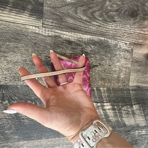 Coach Pink Wristlet with Signature Pattern - Picture 3 of 4